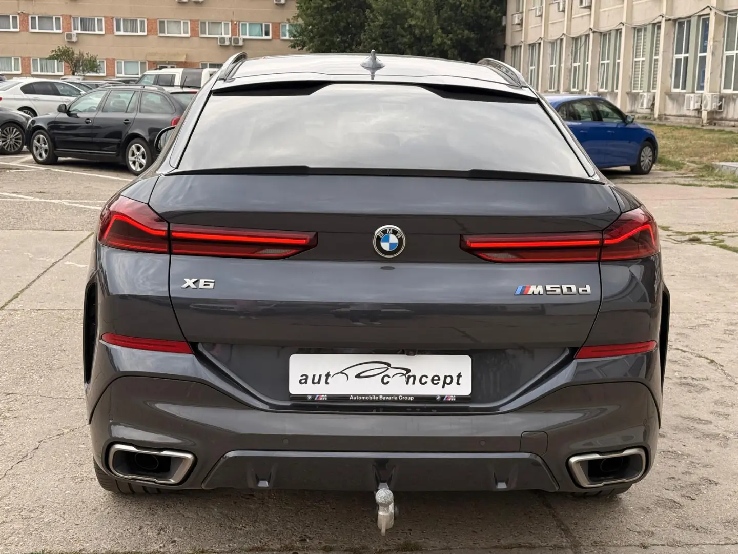 BMW X6 M50d - model 2020
