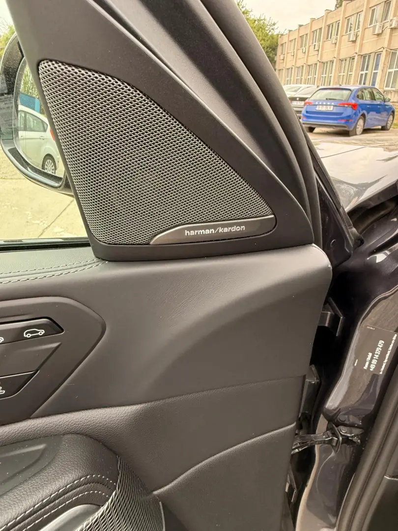 BMW X6 M50d - model 2020