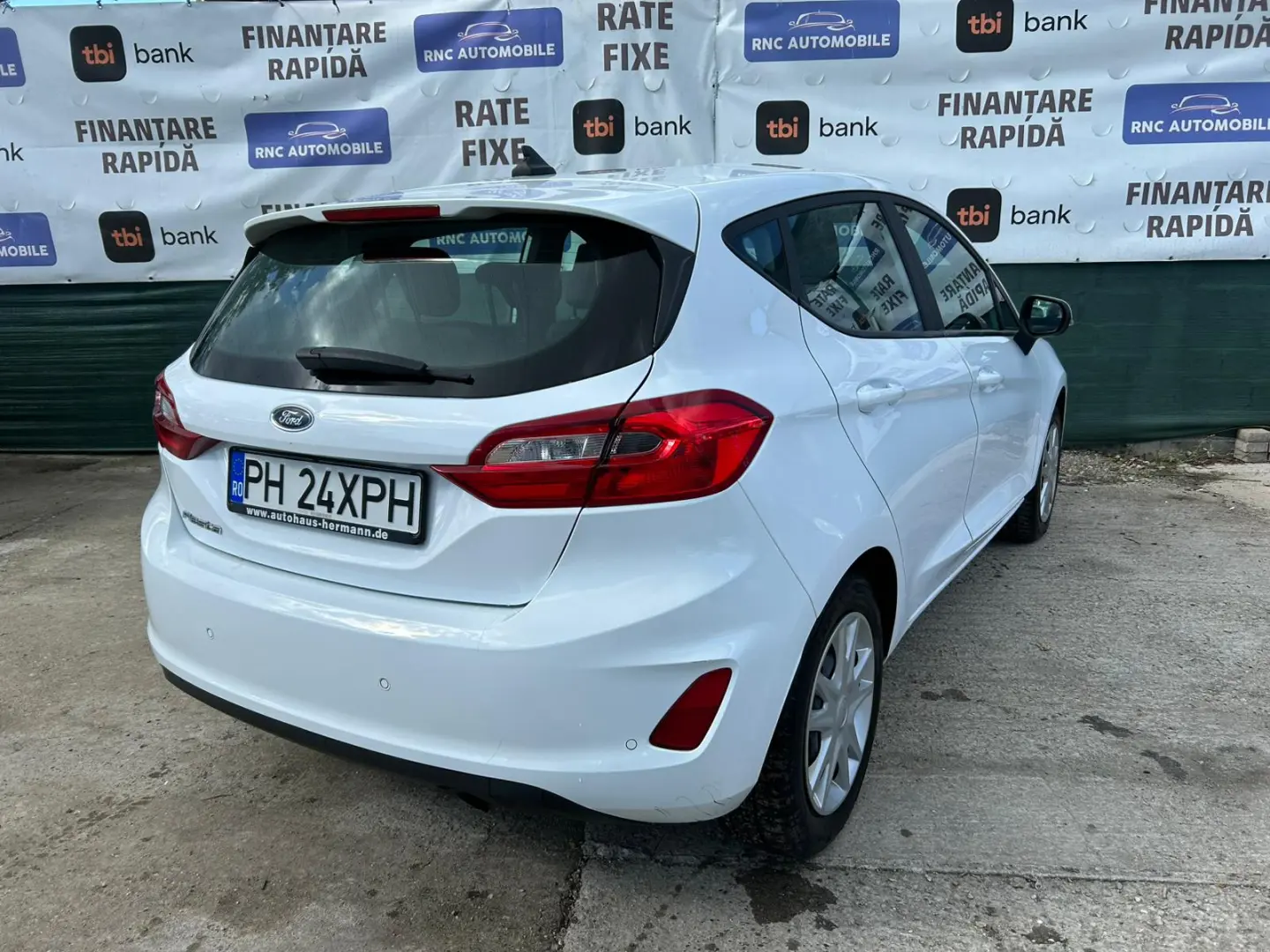 Ford Fiesta 1.1 S&S COOL&CONNECT