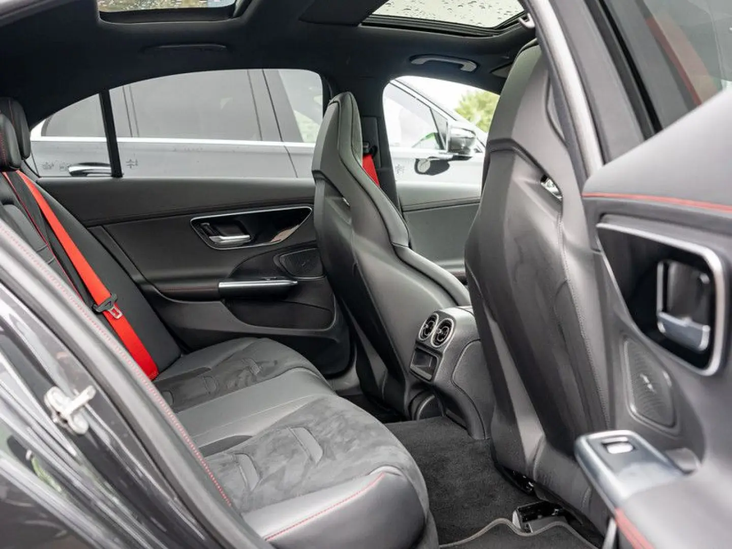 C 43 AMG 4M Perf-Sitze Pano Distr Night Memo 18'