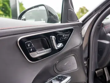 C 43 AMG 4M Perf-Sitze Pano Distr Night Memo 18'