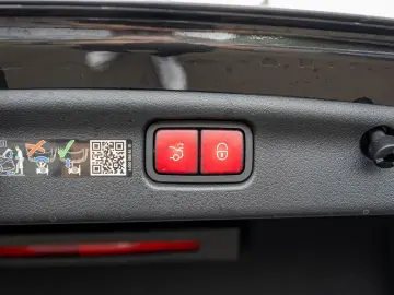 C 43 AMG 4M Perf-Sitze Pano Distr Night Memo 18'