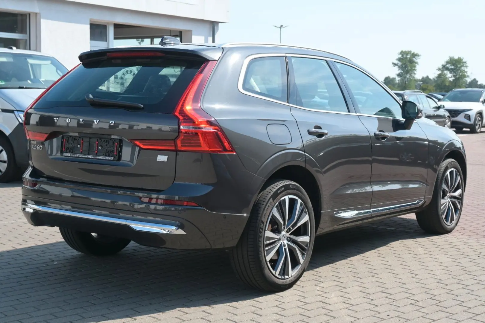 XC60 T6 Inscript. PHEV MAPS HUD Connect Edi 360