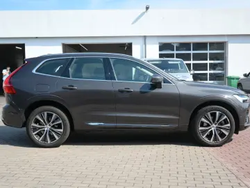 XC60 T6 Inscript. PHEV MAPS HUD Connect Edi 360
