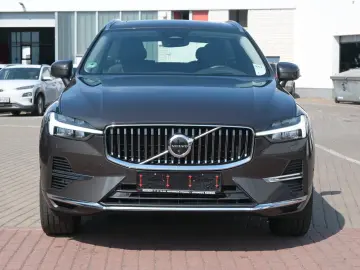 XC60 T6 Inscript. PHEV MAPS HUD Connect Edi 360