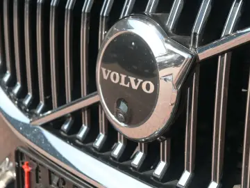 XC60 T6 Inscript. PHEV MAPS HUD Connect Edi 360