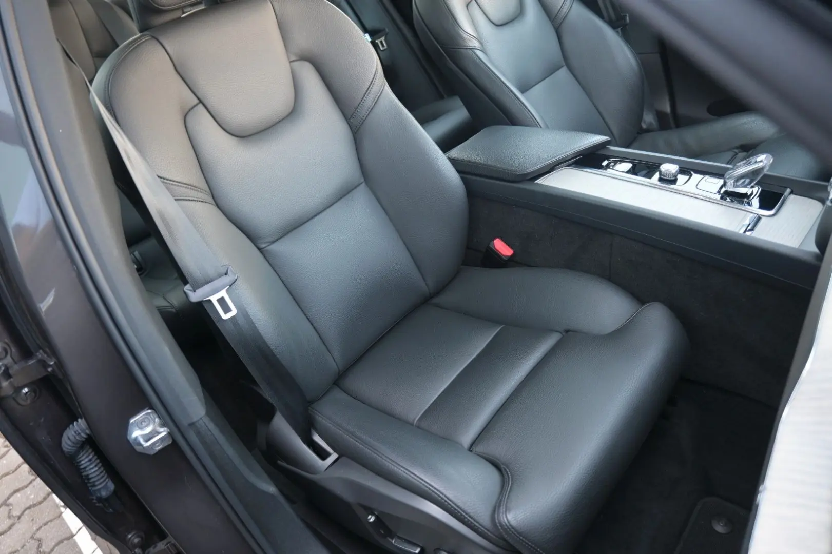 XC60 T6 Inscript. PHEV MAPS HUD Connect Edi 360