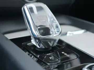 XC60 T6 Inscript. PHEV MAPS HUD Connect Edi 360