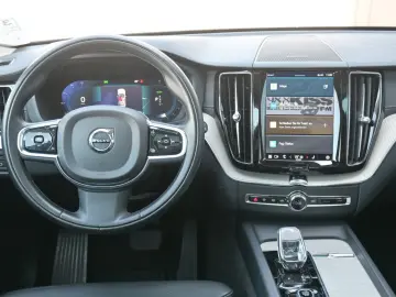 XC60 T6 Inscript. PHEV MAPS HUD Connect Edi 360