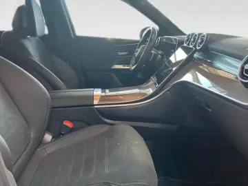 Mercedes-Benz GLC 200 4M AMG-Line Noapte AHK