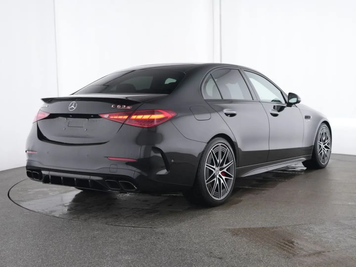 C 63 AMG S E PERF Premium Plus Pano HUD Sound