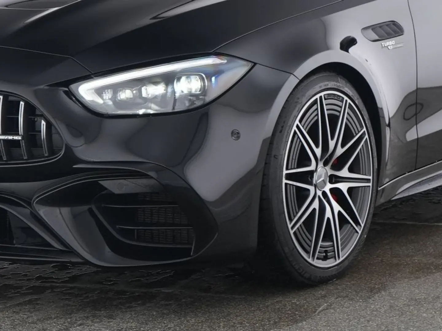 C 63 AMG S E PERF Premium Plus Pano HUD Sound
