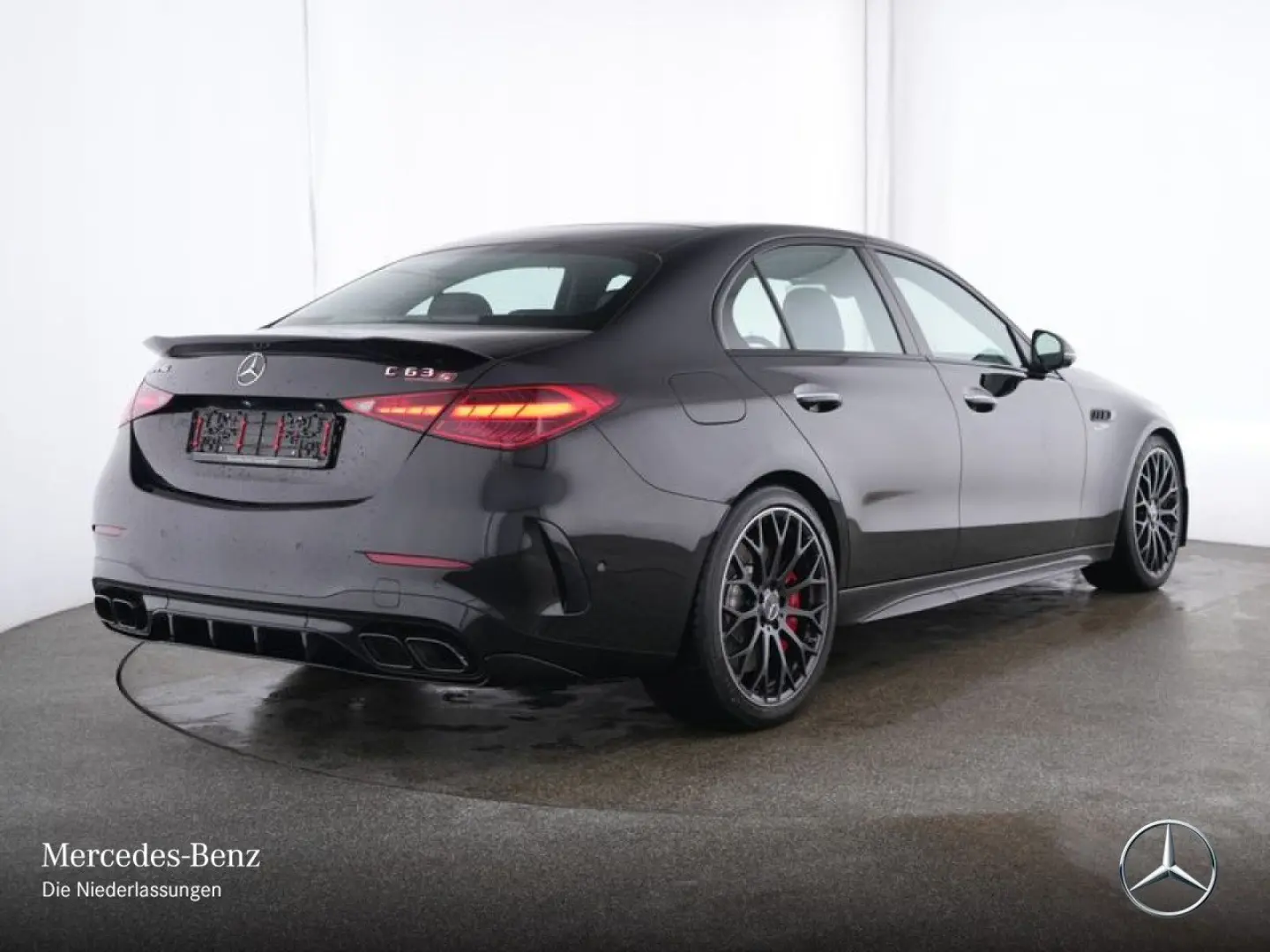 C 63 S E Perf. Prem  Night Aero Pano 20'' Distr.