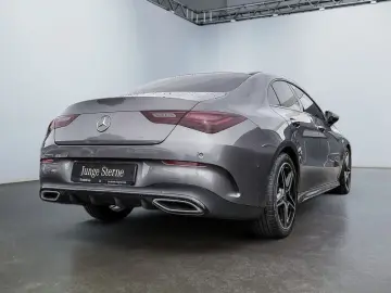 CLA 180 Coupé   AMG Night LED Cam Pano Spur Navi