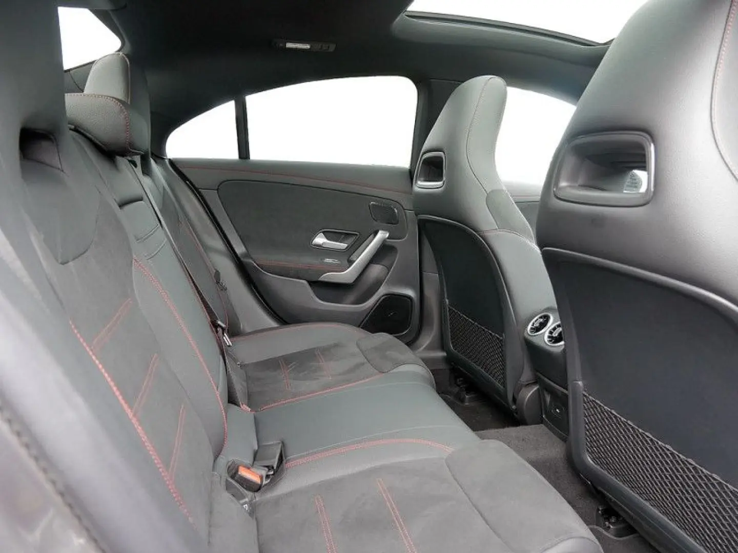 CLA 180 Coupé   AMG Night LED Cam Pano Spur Navi