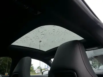 CLA 180 Coupé   AMG Night LED Cam Pano Spur Navi