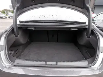 CLA 180 Coupé   AMG Night LED Cam Pano Spur Navi