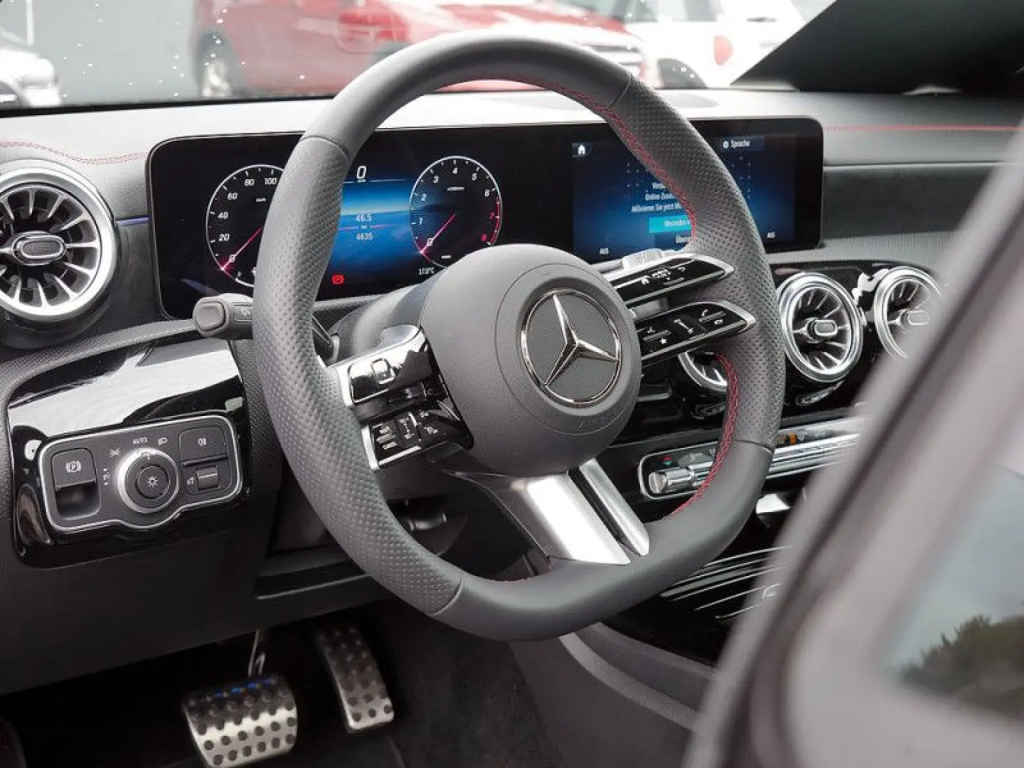 CLA 180 Coupé   AMG Night LED Cam Pano Spur Navi