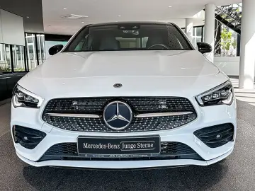 CLA 200 Coupé AMG Night Multib Pano AHK Kamera
