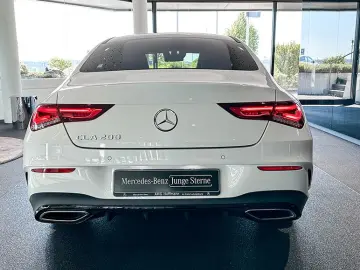 CLA 200 Coupé AMG Night Multib Pano AHK Kamera