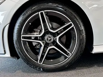 CLA 200 Coupé AMG Night Multib Pano AHK Kamera