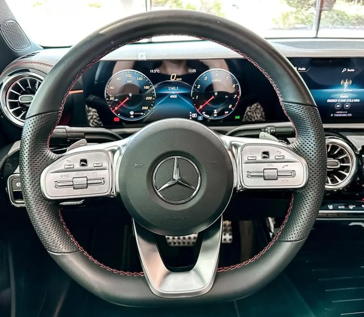 CLA 200 Coupé AMG Night Multib Pano AHK Kamera