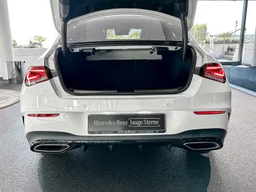 CLA 200 Coupé AMG Night Multib Pano AHK Kamera