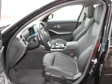 BMW 320i Lim. Sport Line