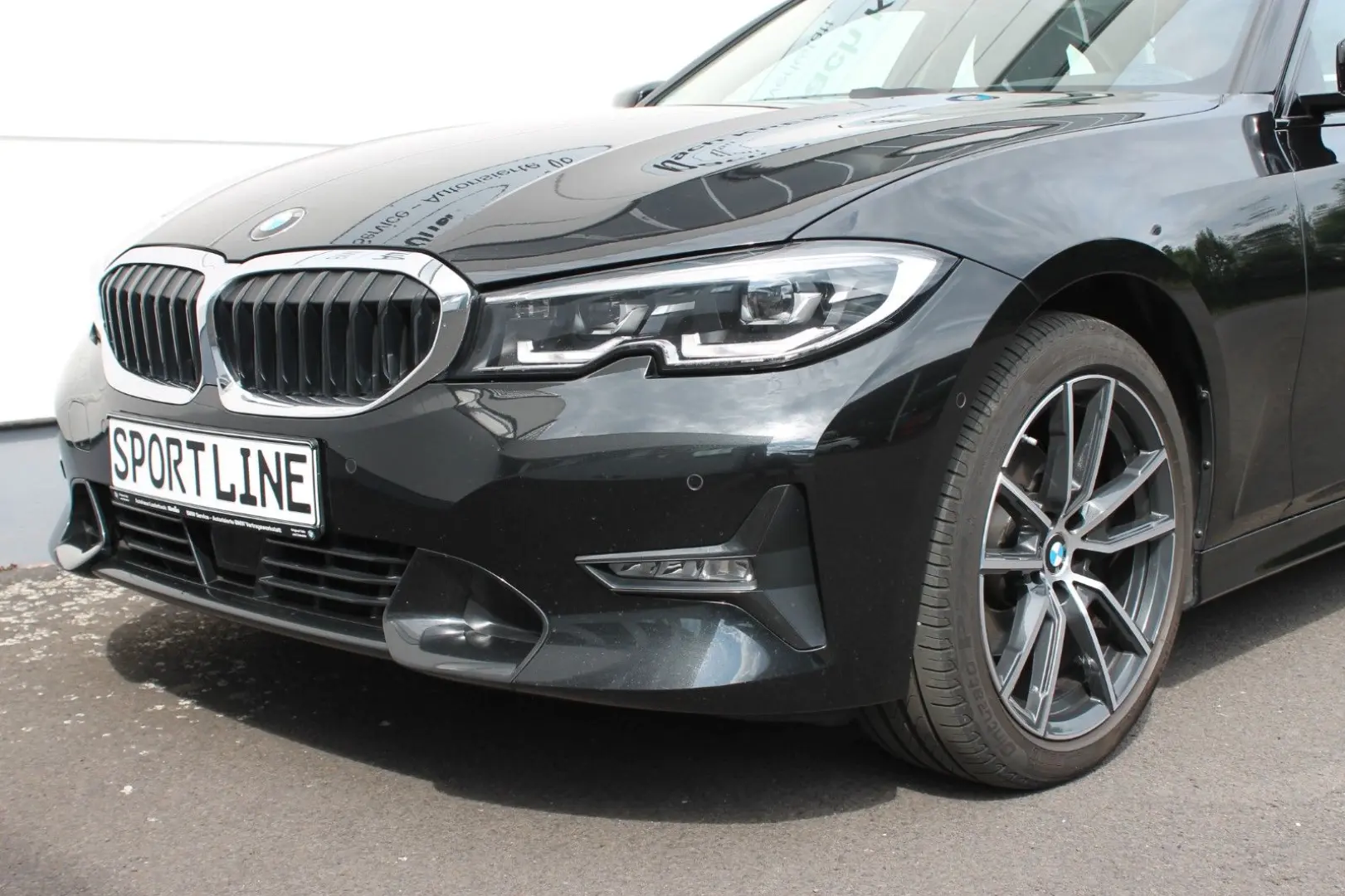 BMW 320i Lim. Sport Line