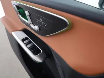 Mercedes-Benz GLC 200 4M Distronic AHK Standhz ARTICO