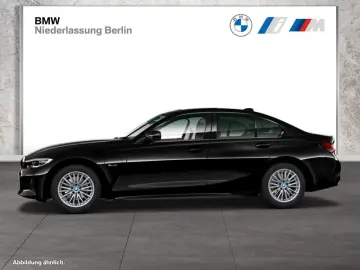 BMW 320e Limousine Sport Line