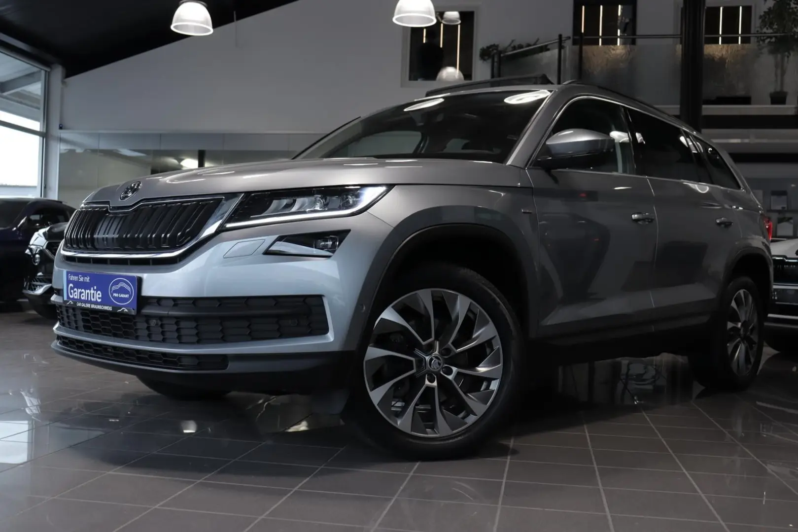 Kodiaq 2.0 TDI Clever PANORAMA AHK VIRTUAL ACC