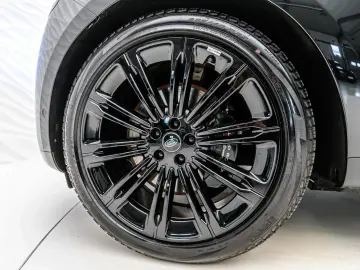 Range Rover P530 LWB ARMORED B6 Autobiography