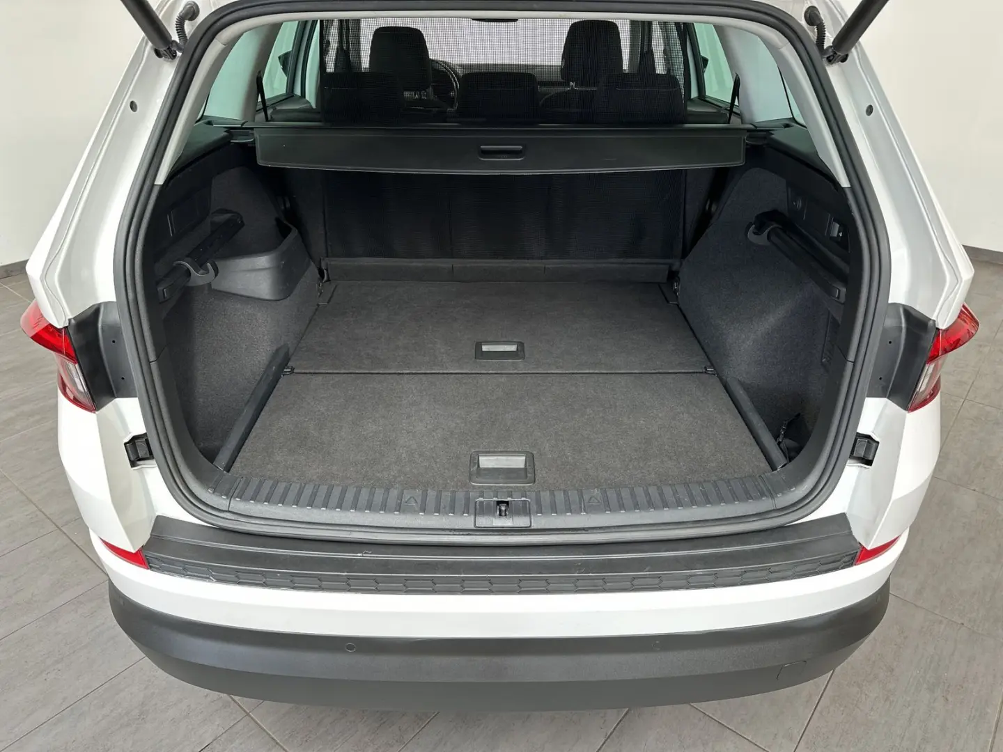 Kodiaq 2.0 TDI DSG Drive 125 NAV LED AHK PANO VC