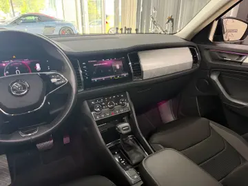 Kodiaq 2.0 TDI Tour DSG PANO V.COCKPIT MATRIX
