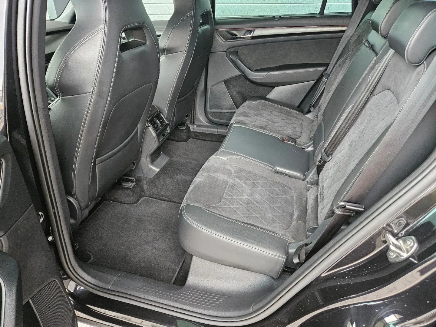 Kodiaq 2.0 TDI 140kW DSG 4x4 SPORTLINE 1Hand