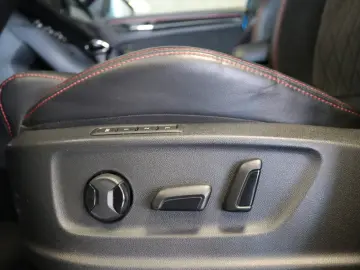 Kodiaq RS 4x4 AHK DCC Pano Kamera PDC