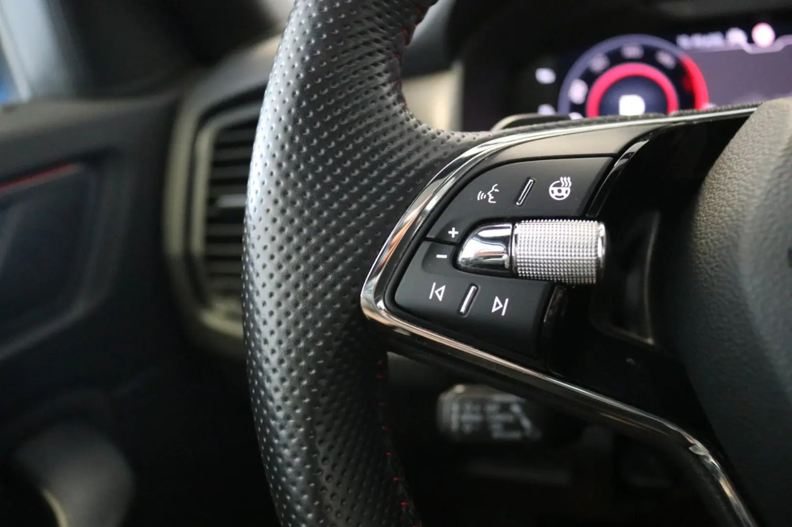 Kodiaq RS 4x4 AHK DCC Pano Kamera PDC