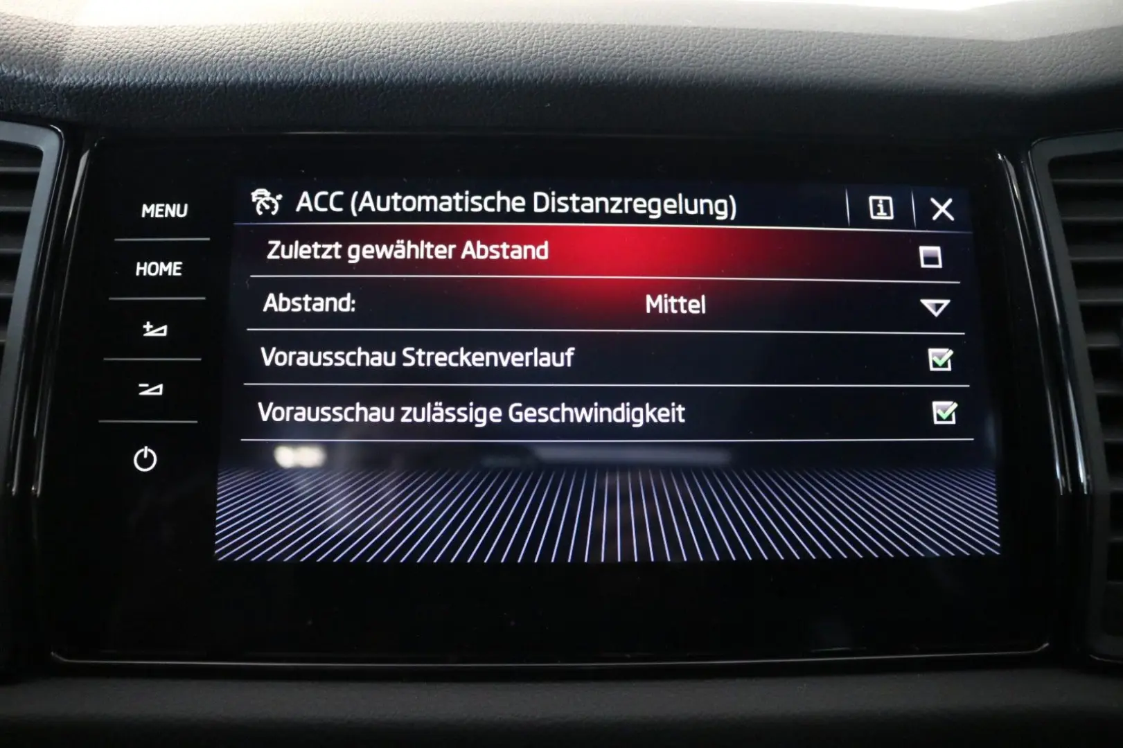 Kodiaq RS 4x4 AHK DCC Pano Kamera PDC