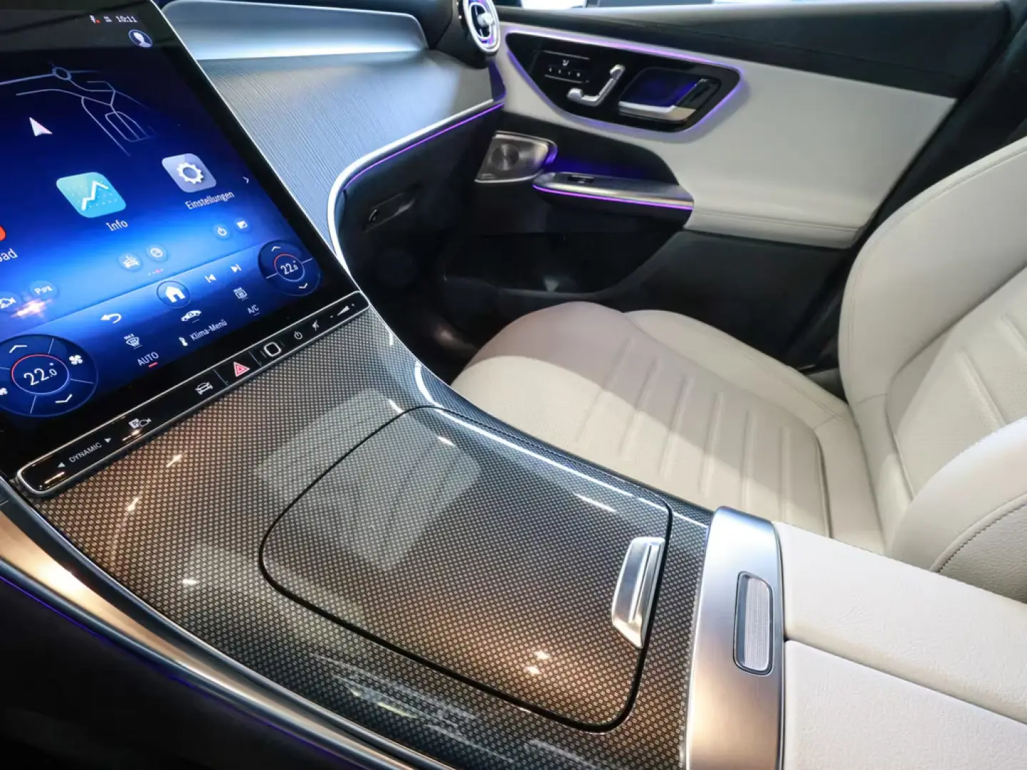 Mercedes-Benz GLC 200 4M AMG Sport Advanced  Distr.