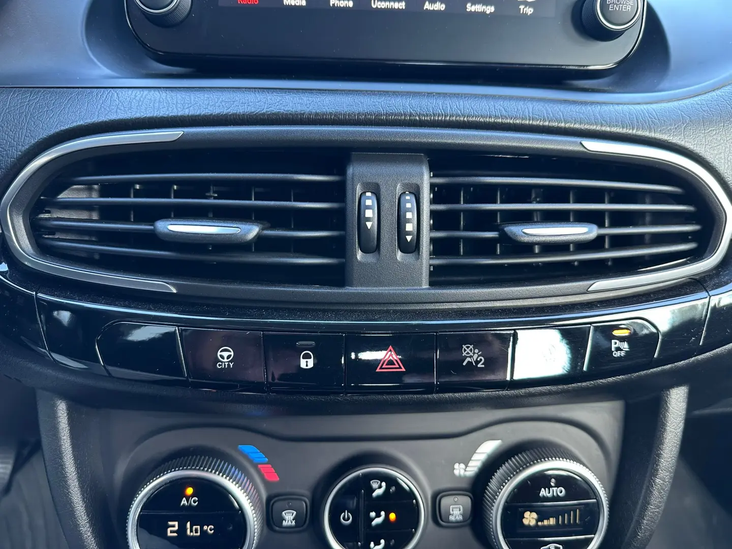 Fiat Tipo Easy Hatchback 1.0 benzina 100 CP