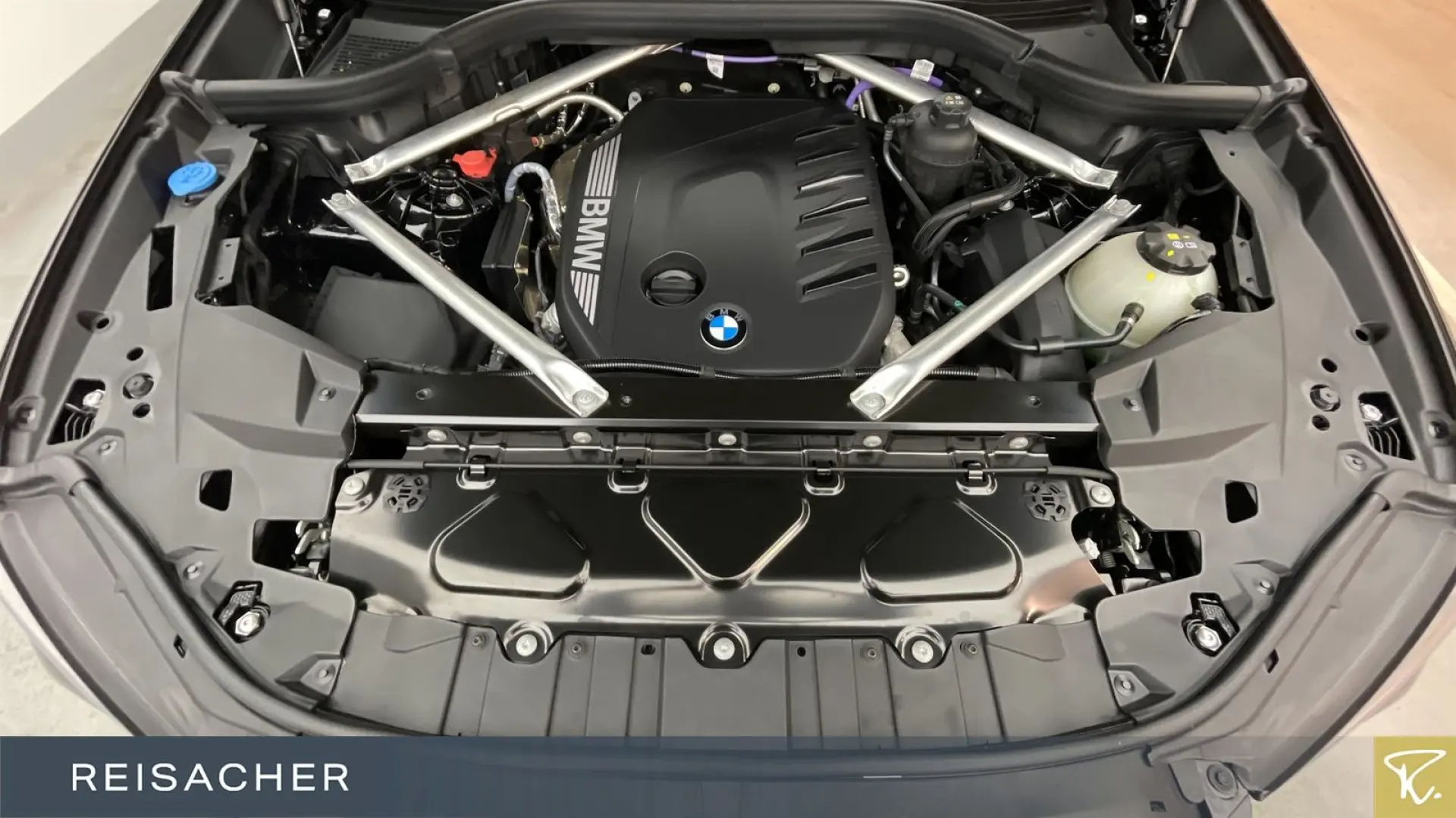 X5 xDrive30d A M-Sport HUD AHK 360  h&k LM20