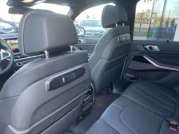 X5 xDrive40i M Sport SoftClo IconicGl 360 DAPro Ventil H&K