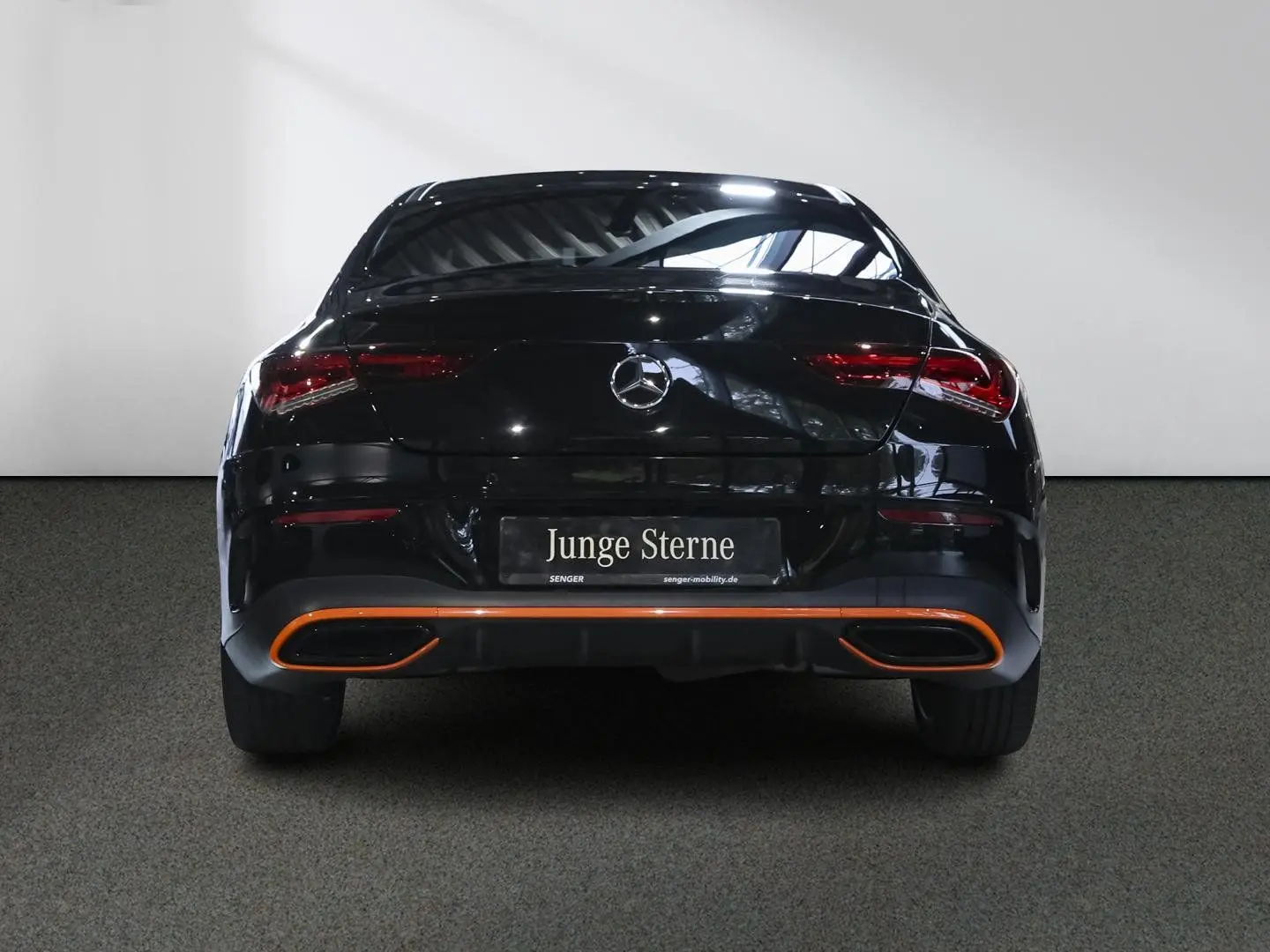 CLA 200 d Edition AMG Panorama Multibeam Ambient