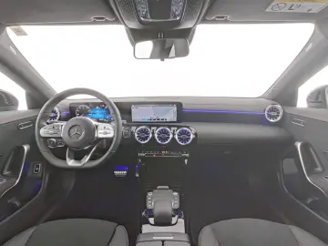 CLA 250 e AMG MBUXHIghEnd Night Amb SHZ Sound 19