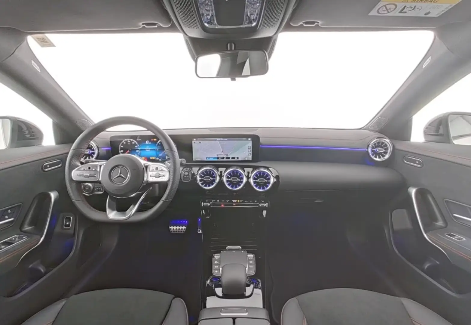 CLA 250 e AMG MBUXHIghEnd Night Amb SHZ Sound 19