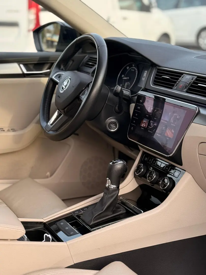 Skoda Superb 2.0 TDI 4x4 DSG Premium Edition – 2019