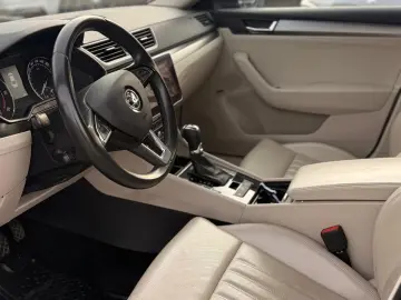 Skoda Superb 2.0 TDI 4x4 DSG Premium Edition – 2019