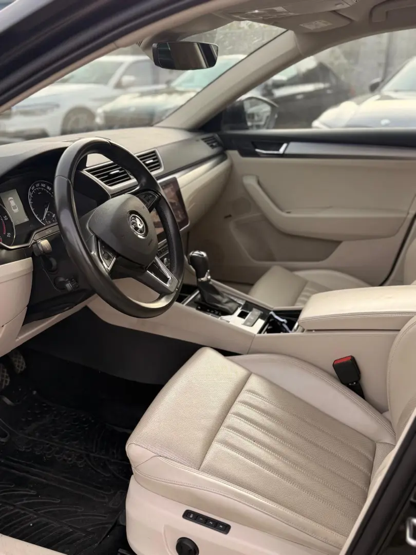 Skoda Superb 2.0 TDI 4x4 DSG Premium Edition – 2019