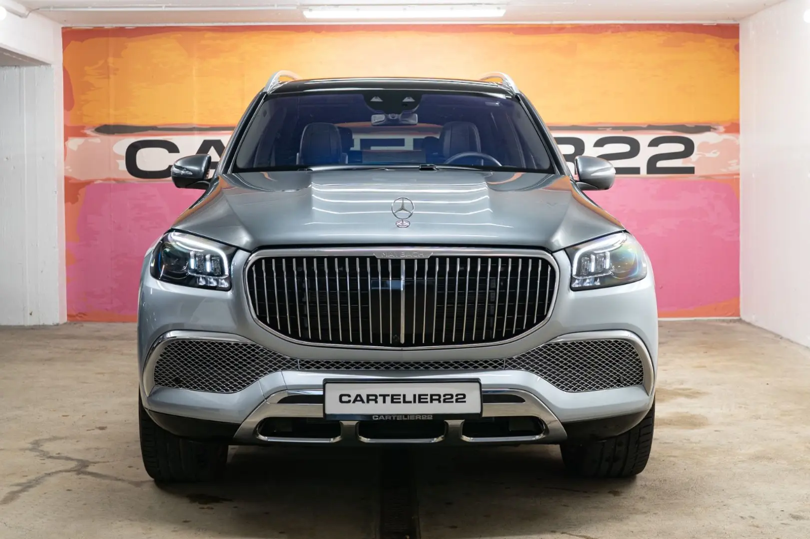 GLS 600 MAYBACH TWO-TONE FIRST HAND STOCK